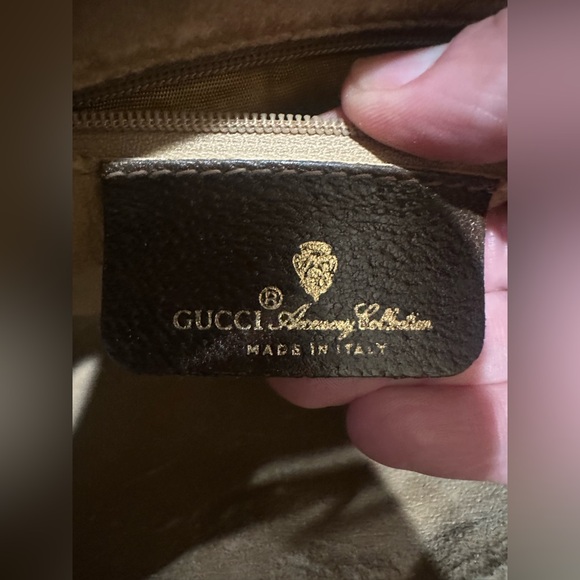 Gucci Accessories Collection Monogramam Vintage Pouch W/added Strap - Picture 13 of 14